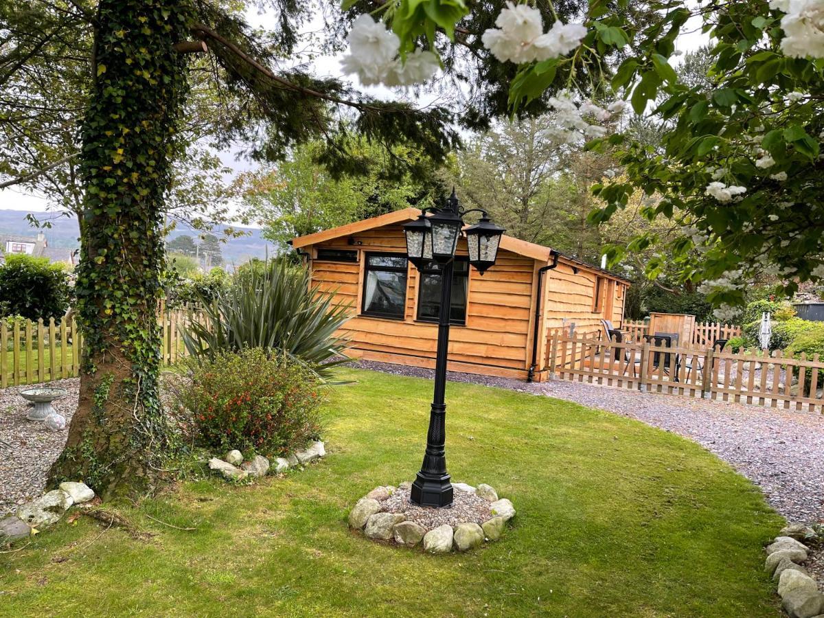 Snowdonia Cabin Caernarfon Exterior photo